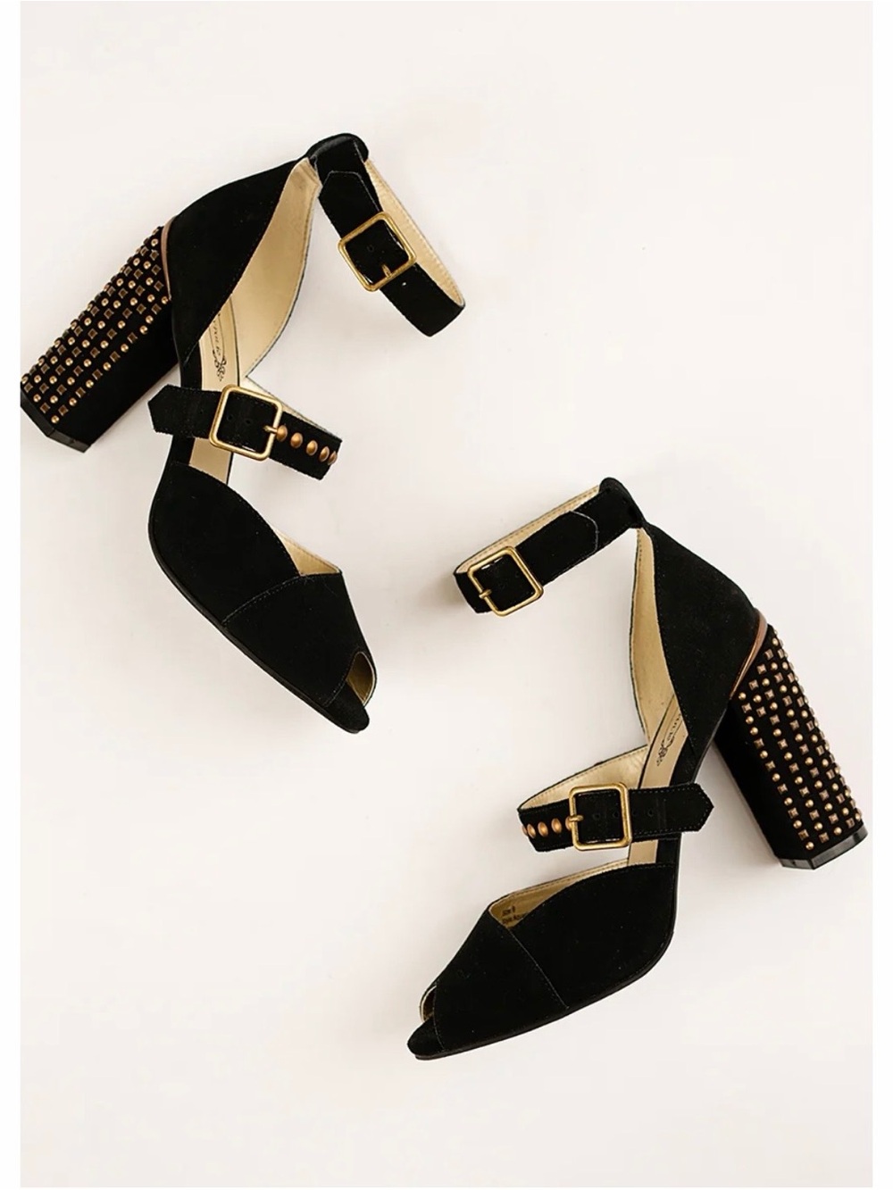 NWOT Joyfolue Aquaria Black Suede Studded Block Heel Sandals